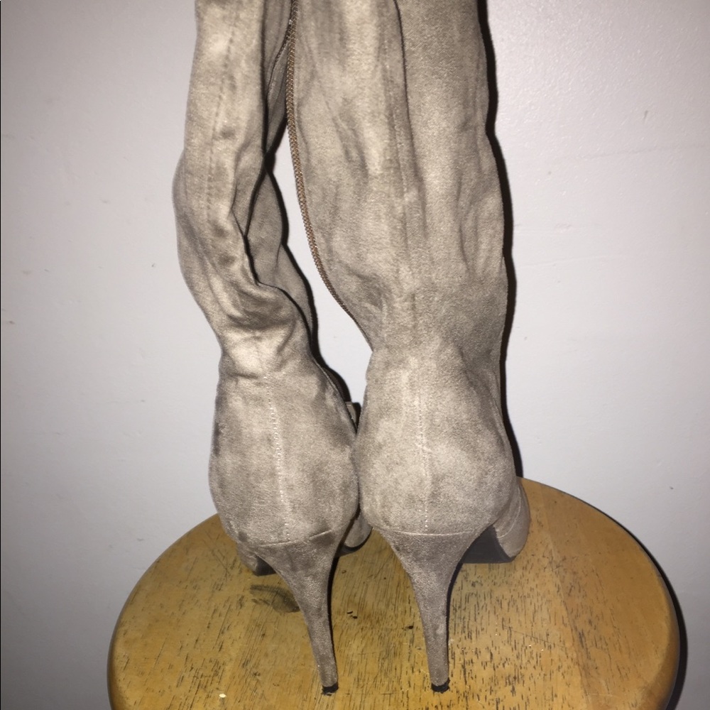 Chinese laundry Boot - Picture 2 of 5
